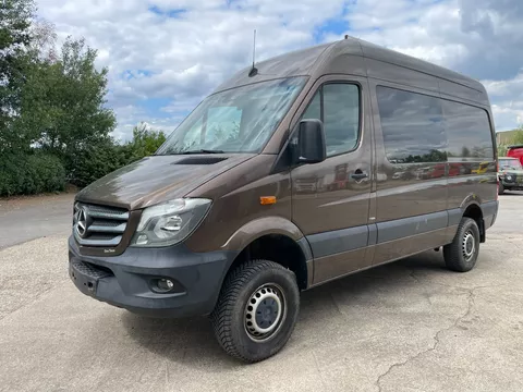 Mercedes-Benz Sprinter 316 4x4 - draaistoelen - maxxfan - AUTOMAAT
